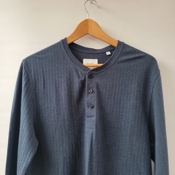 Billy Reid New True Navy Herringbone Terry Mens Size Medium Henley Neutral Shirt - Picture 3 of 15